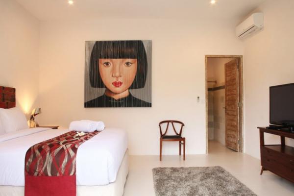 Facilities Of TV, AC And Double Bed Size In The Room