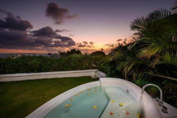 Bathub Sunset View