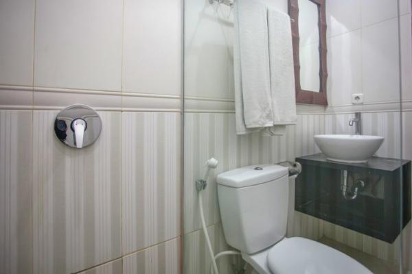 Bathroom 2
