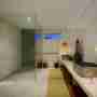 Deluxe Bathroom
